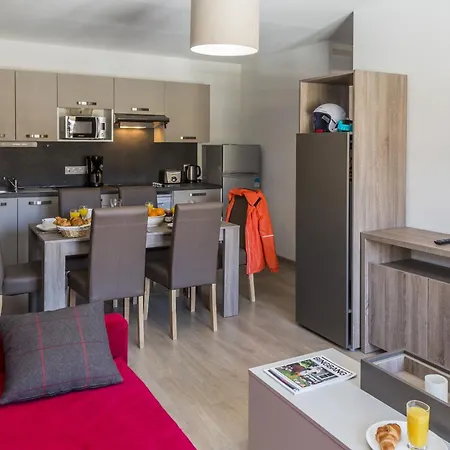 Odalys Front De Neige פארק נופש לה פלאנייה