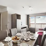 Odalys Front De Neige Holiday park La Plagne